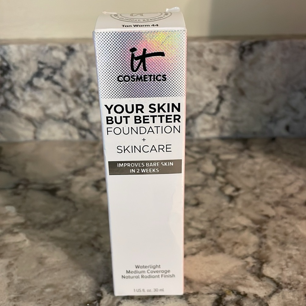 NIB IT Cosmetics Your Skin But better Foundation + Skincare Tan Warm 44 - Picture 5 of 8